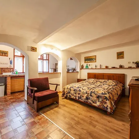 Sziget Vendeghaz Apartment Koszeg Exterior photo