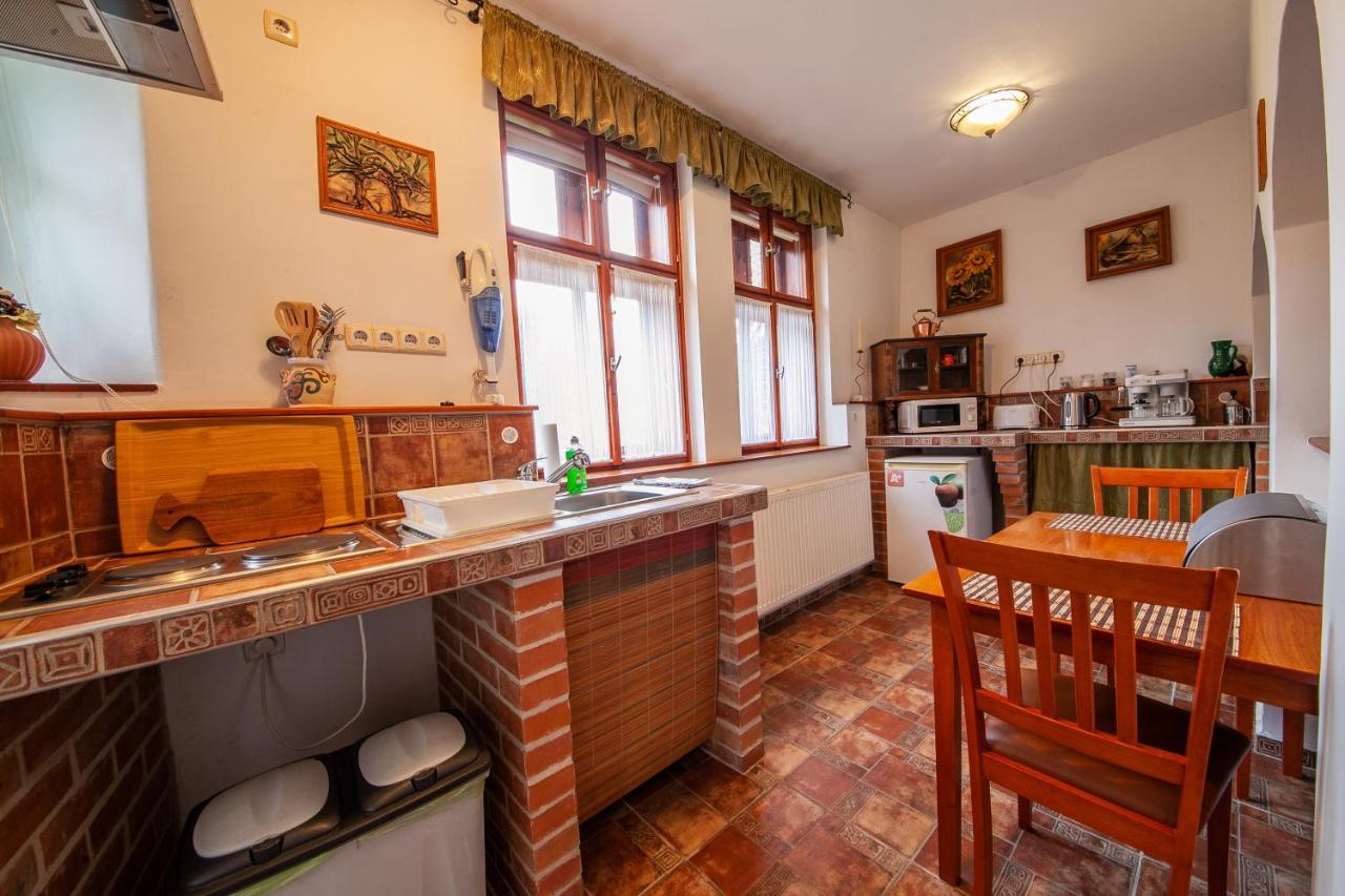Sziget Vendeghaz Apartment *